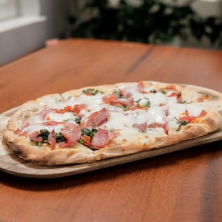 Salami Pizza